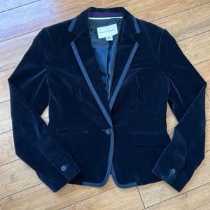 Black Velvet Banana Republic Blazer - 4P